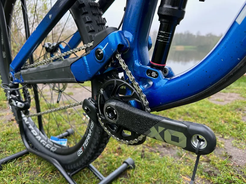 2ndHand Trek Session 9 X01 R1 Downhill Bike Deep Deep Dark Blue/Alpine Blue Fade-2